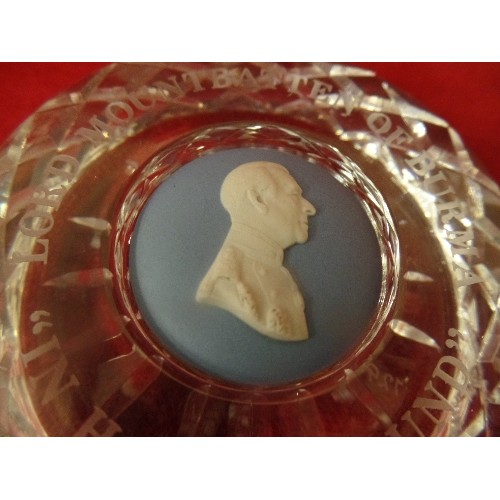 114 - A WEDGWOOD GLASS AND BLUE JASPER 