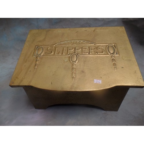 204 - AN ART DECO BRASS SLIPPER BOX - 41CM X 25CM X 30CM