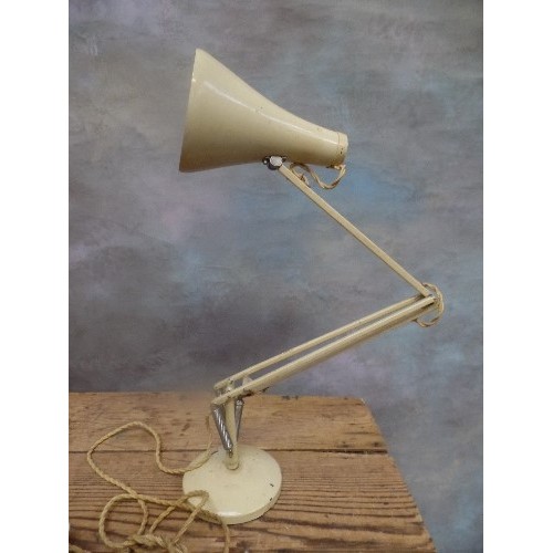 260 - AN ORIGINAL ANGLEPOISE LAMP MARKED 