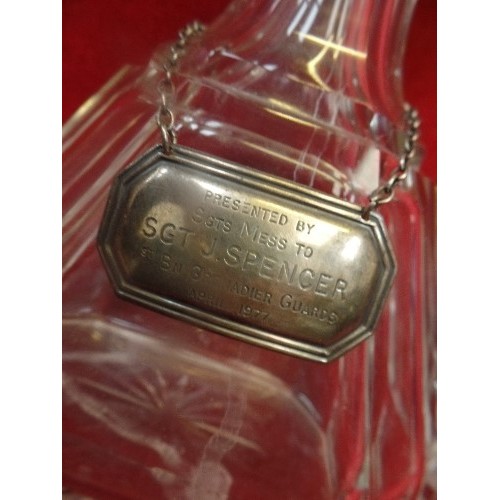 39 - A GOOD QUALITY ART DECO CRYSTAL DECANTER WITH A SILVER COLLAR, BIRMINGHAM 1937 - 26CM. ALSO INCLUDES... 