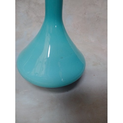 203 - A BEAUTIFUL 20TH CENTURY SCANDINAVIAN TURQUOISE CASED GLASS VASE - 34CM