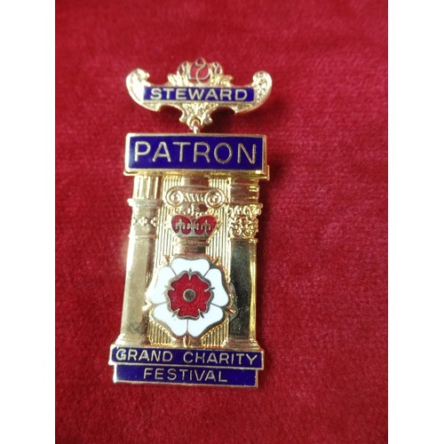 39B - MASONIC MEDAL STEWARD PATRON GRAND CHARITY FESTIVAL 1972 .. LAPEL BADGE FEDERATION WOMAN`S INSTITUTE... 