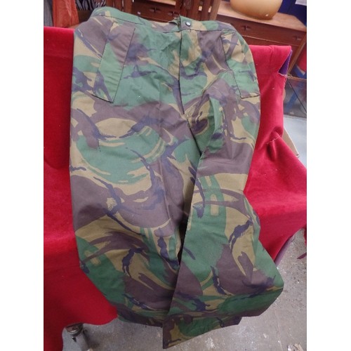 90C - BOX OF MILITARY/ARMY ITEMS, INC WATERPROOF CAMOUFLAGE TROUSERS SIZE 70/80, KHAKI CAPS, LEATHER GLOVE... 