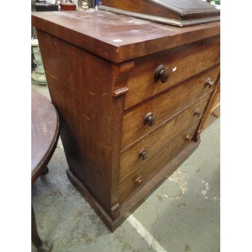 448 - VICTORIAN MAHOGANY 4 DRAWER CHEST. ON SQUARE PLINTH BASE. SIDE BRACKET SUPPORTS TO THE TOP. 110CM W.