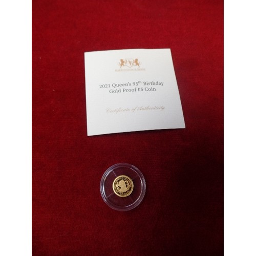 94E - A 2021 TRISTAN DE CUNHA 0.5 GRAM 24 CARAT GOLD COIN - PROOF COIN - QUEEN ELIZABETH 95TH BIRTHDAY