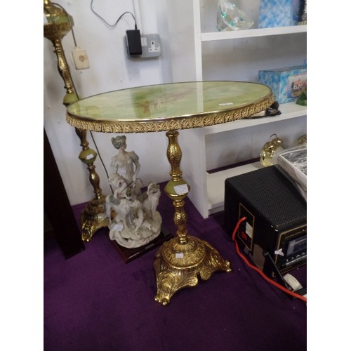 111 - SMALL ONYX SIDE/OCCASIONAL TABLE. WITH GILT EDGE AND PEDESTAL. [MATCHES NEXT LOT]