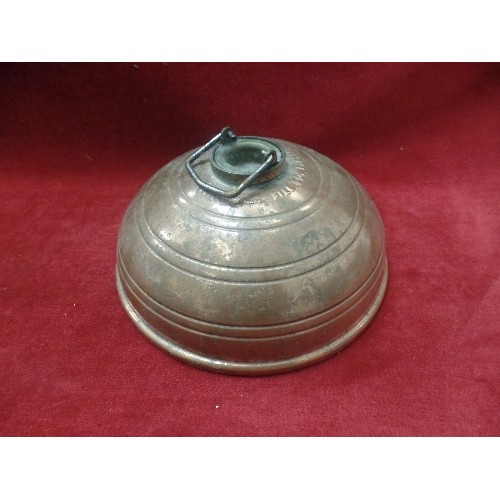 116 - VINTAGE WAFAX DOMED COPPER BED/FOOT WARMER.