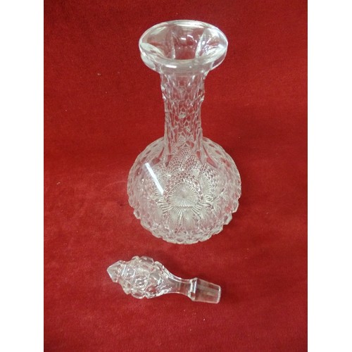 137 - GOOD QUALITY CUT-GLASS/FACETED DECANTER, WITH STOPPER.