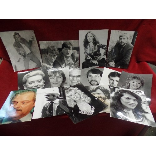 123 - VINTAGE OFFICIAL PRESS PHOTOGRAPHS, APPROX X 100 IMAGES FROM FILM AND TV. MAINLY 8 X 6