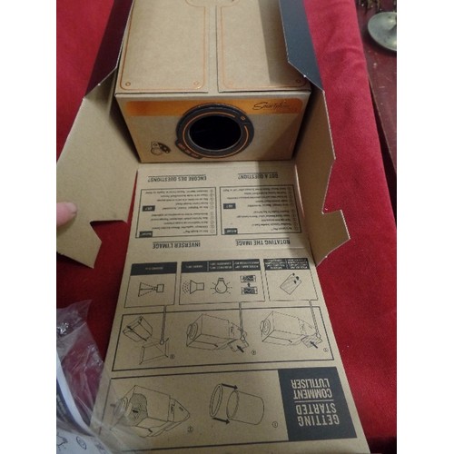 289 - SMARTPHONE PROJECTOR 2.0. 'CINEMA IN A BOX' APPEARS UNUSED, IN ORIGINAL BOX.