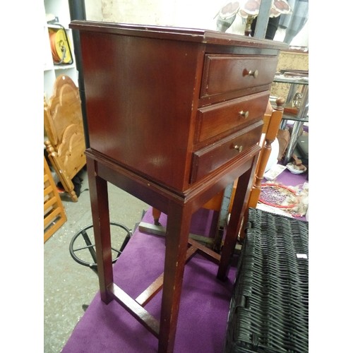 255 - SMALL 3 DRAWER CHEST ON TALL LEGS. 66CM.H. DRAWERS ARE 'VELVET' LINED, FOR JEWELLERY/TRINKETS?