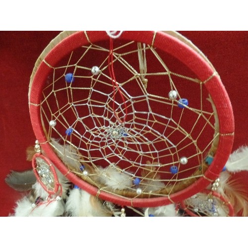 264 - LARGE DREAM CATCHER WITH FEATHERS.