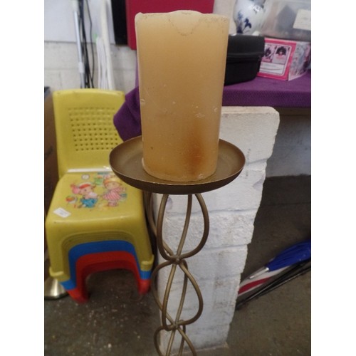 332 - 2 TALL FLOOR STANDING BRUSHED 'BRASS' CANDLE STICKS.  COMPLETE WITH 2 PILLAR CANDLES.