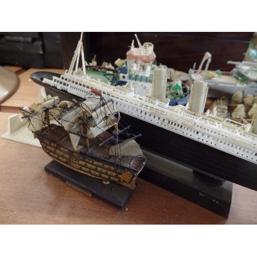 335 - 9 X SHIPS, FISHING BOATS, TUGS ETC. SCALE MODELS.