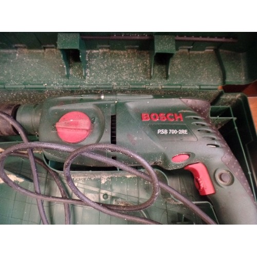 336 - HEAVY DUTY BOSCH POWER DRILL. PSB. 700-2RE. IN ORIGINAL CASE.