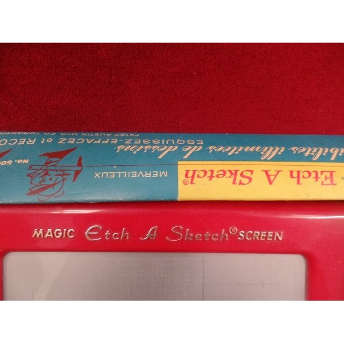 356 - RETRO 'MAGIC ETCH-A-SKETCH' SCREEN. GOSH THIS TAKES YOU BACK!! IN ORIGINAL BOX. BY PETER AUSTIN. TOR... 