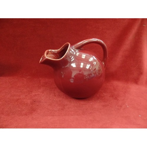 358 - LARGE MEDALTA [CANADA] POTTERY JUG. BURGUNDY.