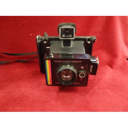 369 - RETRO POLAROID LAND CAMERA. SUPER COLOUR SWINGER. IN ORIGINAL CASE.