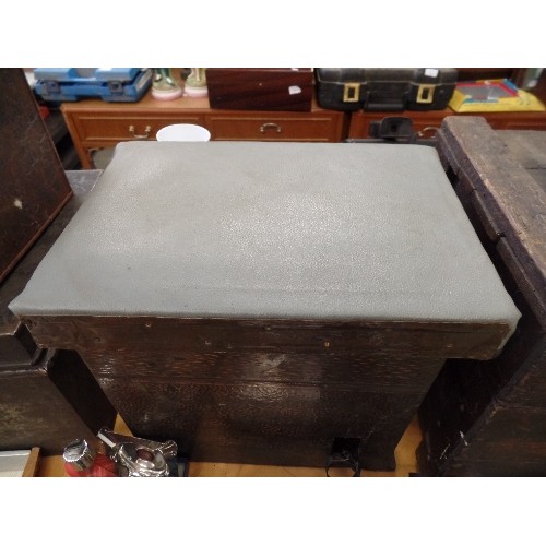 375 - VINTAGE HAMMERED COPPER STORAGE BOX WITH PADDED LEATHERETTE SEAT/LID. 38CM WIDE. CONTAINS A HAND-FUL... 