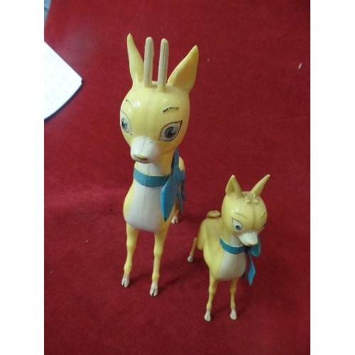 4 - 3 BABYCHAM GLASSES AND 2 BABYCHAM VINTAGE ADVERTISING FAWN AND DEER FIGURES