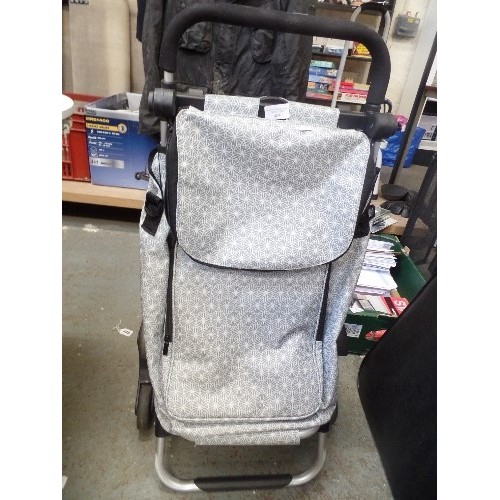 484 - STAIR-CLIMBING SHOPPING TROLLEY. WIPEABLE GREY/WHITE FABRIC. GOOD CLEAN CONDITION