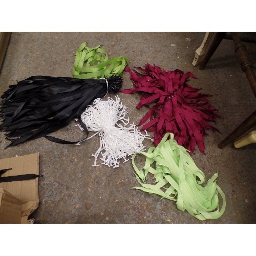 501 - 5 BOXES FULL OF LARGE QUANTITY OF BRAND-NEW CORD TIPPING ROPE CORD WITH STEEL/PLASTIC ENDS. PAPER BR... 