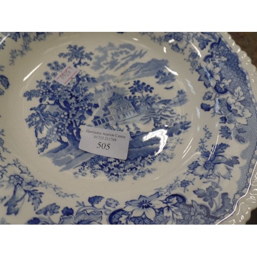 505 - 'WILLOW PATTERN' MEAT PLATE. TOGETHER WITH 4 X SEAFORTH BLUE/WHITE BOWLS WITH ORIENTAL SCENE, KENSIN... 