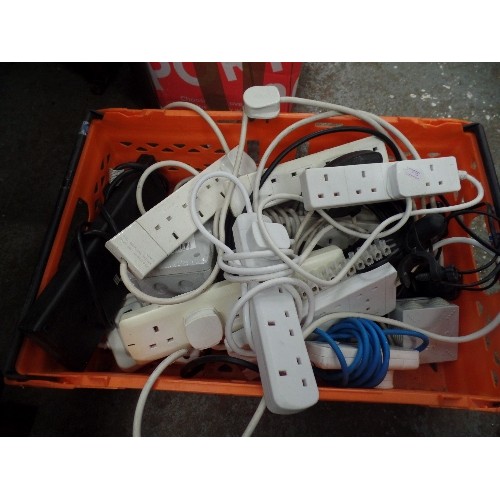 519 - QUANTITY OF ELECTRICAL MULTI-SOCKETS.