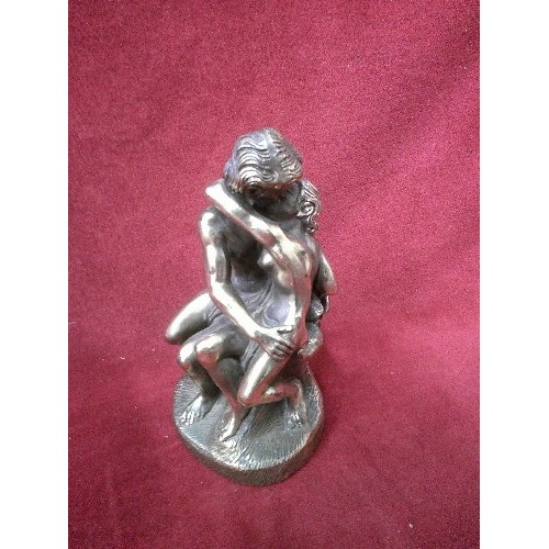 547 - BRASS POCKET WATCH HOLDER/STAND, WITH CHERUB DETAIL. ALSO BRASS 'EMBACING COUPLE' FIGURE, BRASS '3-B... 