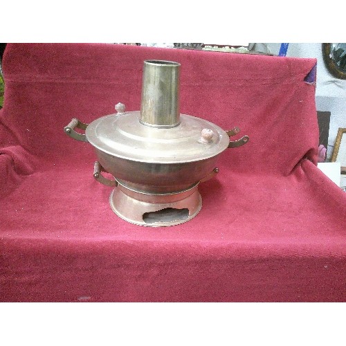 549 - VINTAGE CHINESE BRASS HOT-POT FIRE COOKER.