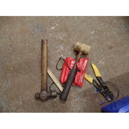 595 - GOOD HEAVY BOX, WITH LARGE QUANTITY OF TOOLS. CROW BARS, MOLE GRIPS, HAMMERS ETC ETC.