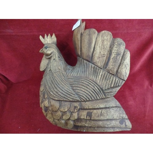 124 - LARGE HEAVY CARVED OAK CHICKEN.