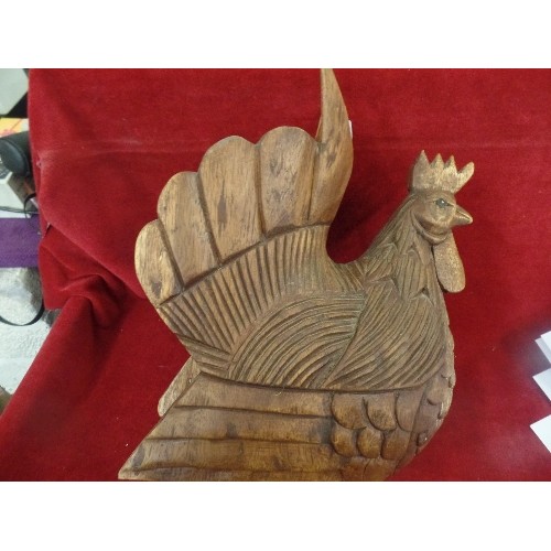 124 - LARGE HEAVY CARVED OAK CHICKEN.