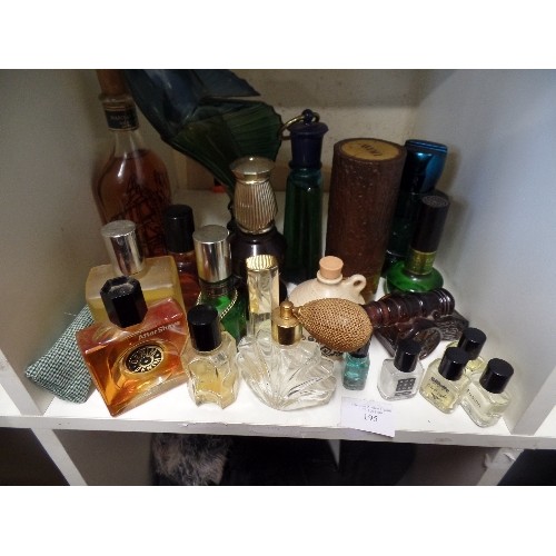 195 - COLLECTION OF VINTAGE SCENT & COSMETIC BOTTLES, INC BRUT 33, DENIM, SOME WITH CONTENTS.