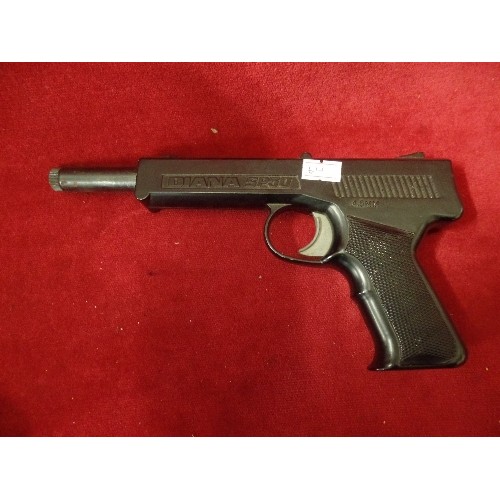 32 - DIANA SP50 AIR PISTOL