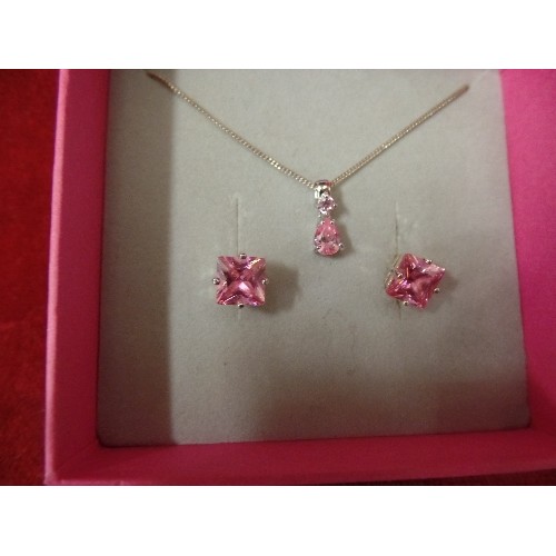 21 - SILVER 925 NECKLACE AND EARRING SET WITH PINK STONES