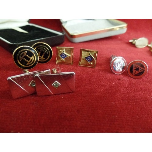 25 - 2 BOXES OF CUFFLINKS INCLUDING MASONIC