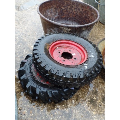 573 - PAIR OF WHEELBARROW TYRES