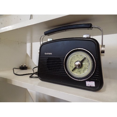 79 - RETRO GOODMANS PORTABLE RADIO. BATTERY& MAINS. BLACK/CREAM