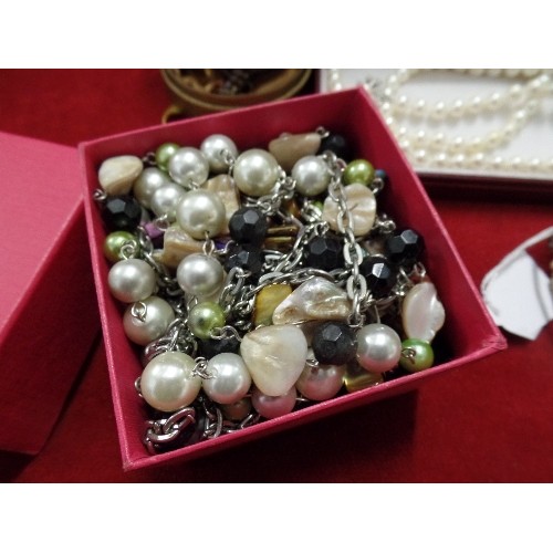 164 - GOOD QUALITY JEWELLERY. INC SHIWA PEARLS, WITH GUARANTEE & BOX, MARKS & SPENCER SILVER METAL AND WHI... 