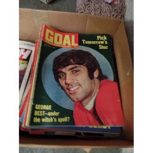 144 - VINTAGE FOOTBALL/SOCCER INTEREST. A STACK OF 1970'S/80'S 'GOAL' & 'MATCH' WEEKLY MAGAZINES.