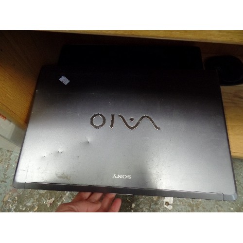 381 - 3 X LAPTOPS FOR SPARES & REPAIR. 2 X SONY VAIO'S, AND A COMPAQ.