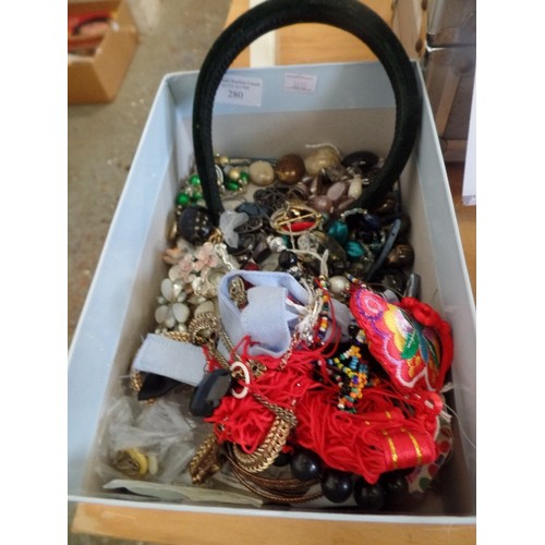 280 - BOX OF MIXED COSTUME JEWELLERY.