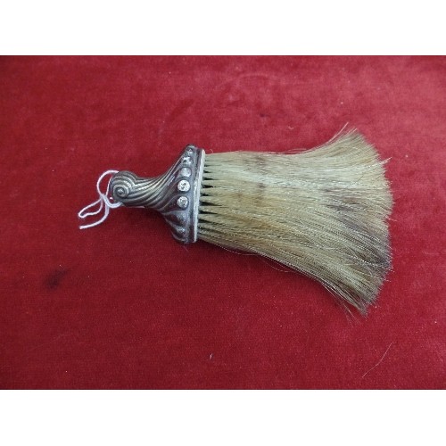 35 - SILVER HALLMARKED CRUMB BRUSH BIRMINGHAM 1891 BROCKWELL & SON