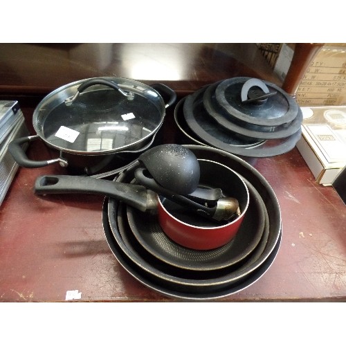 233 - SET OF TEFAL PANS WITH LIDS AND HANDLE.