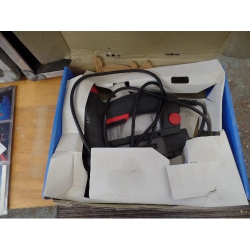 282 - RAPESCO MASTER NAILER 180EL. NAILGUN. WITH QUANTITY OF NAILS & ORIGINAL BOX