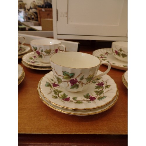 304 - ROYAL WORCESTER BACCHANEL TEA SET. BEAUTIFUL GRAPEVINE PATTERN. COMPRISES 9 X TRIOS, SUGAR BOWL AND ... 