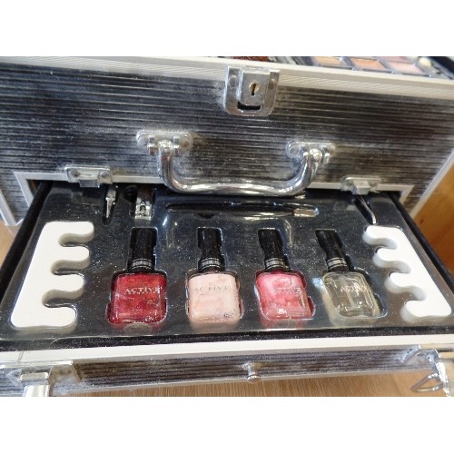 363 - MAKE-UP ARTIST CASE. RIGID STEEL CASE ON WHEELS. FULL OF MAKE-UP, BRUSHES, NAIL POLISH ETC ETC.