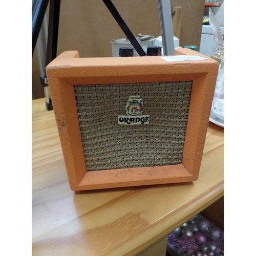 405 - ORANGE CRUSH 3, GUITAR AMPLIFIER. DC 9V