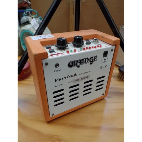 405 - ORANGE CRUSH 3, GUITAR AMPLIFIER. DC 9V